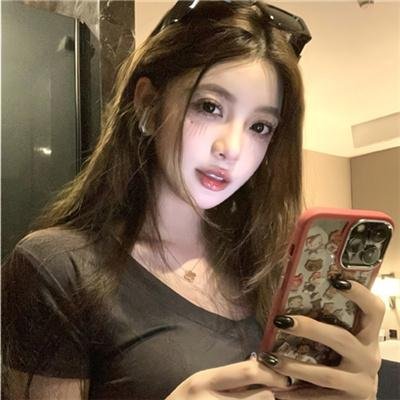 梦中的她